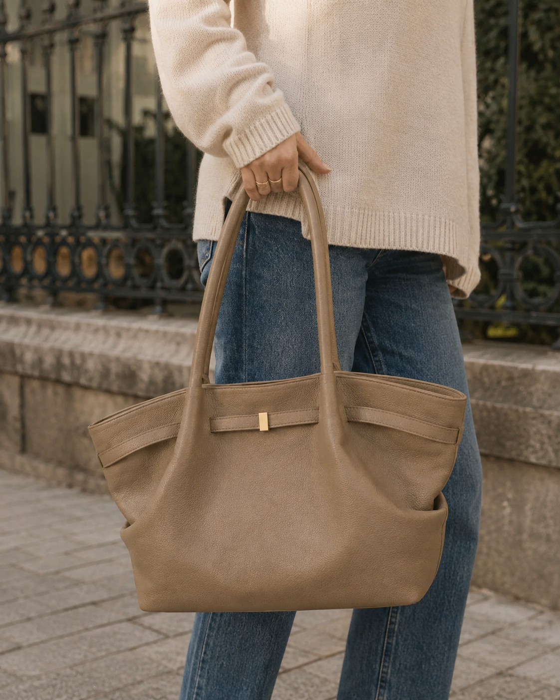 TÁCITA ALTEA — Tote Grande, Creme — imagem 3