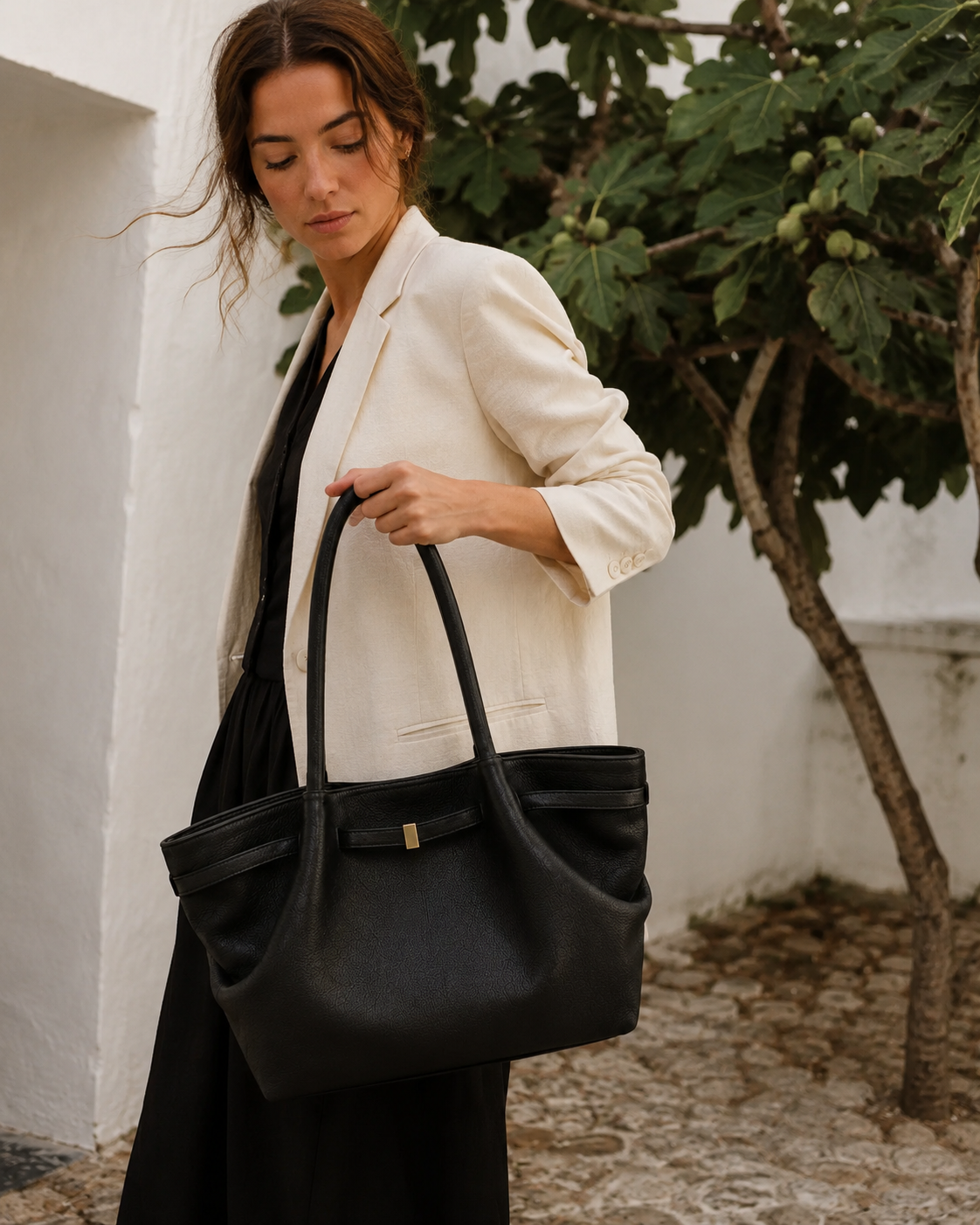 TÁCITA ALTEA — Tote Grande, Preto — imagem 3